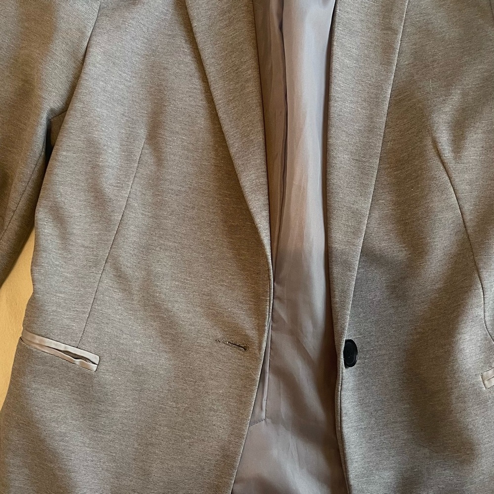 Grey blazer - Picture 2 of 3